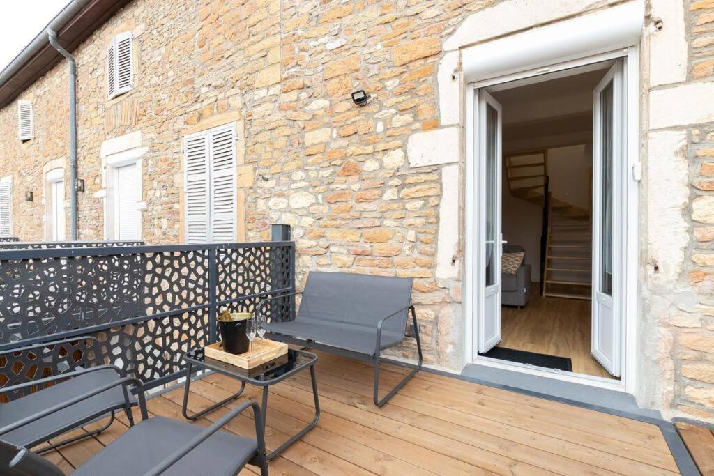 Cabana & L'Escapade Sud Maconnaise - Terrasse & Parking Apartment Exterior foto